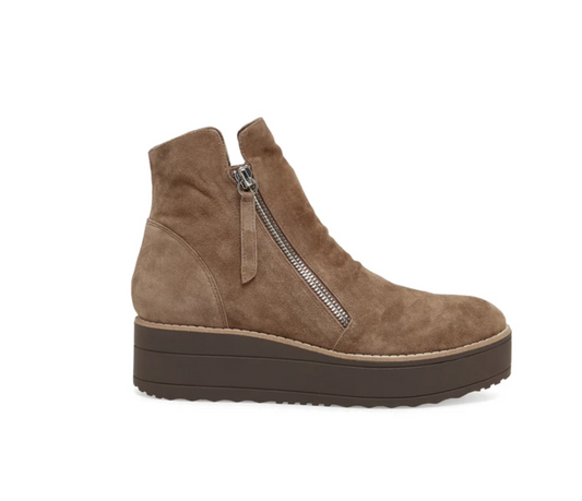 Silent D Nene Boot