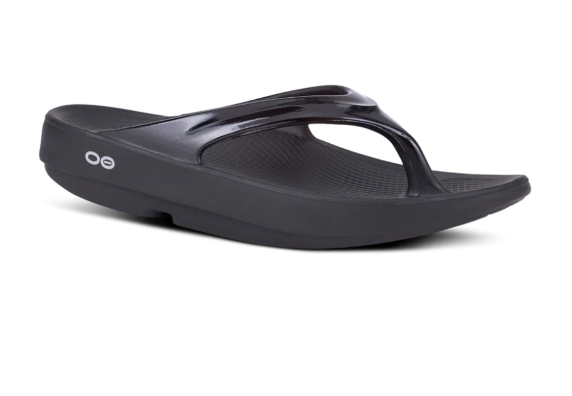 Oofos OOLala Thong Sandal