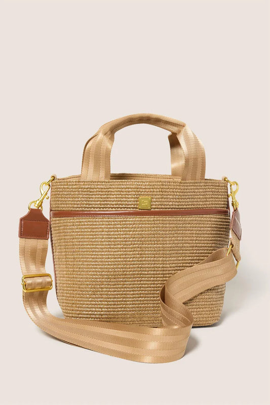 Think Royln Escape Tote in raffia‑look material with quilted sporty straps