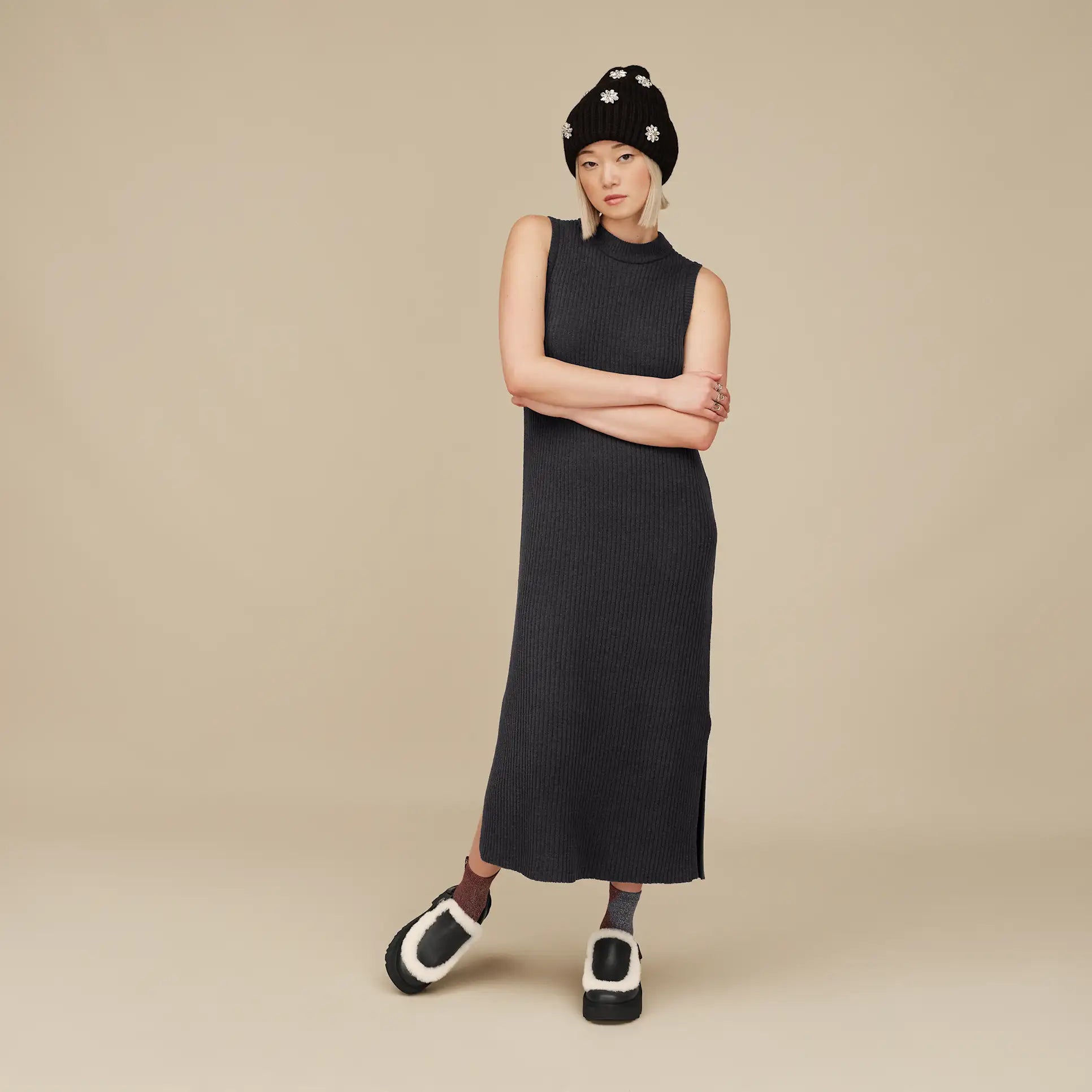 Women’s UGG Esmee leather clog in black with a sculpted SugarSole EVA outsole and closed‑toe silhouette.
