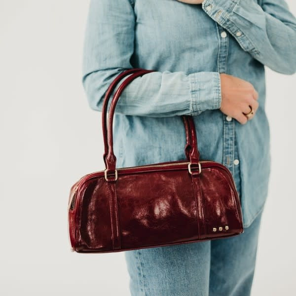 Pretty Simple Arlys Barrel Shoulder Bag
