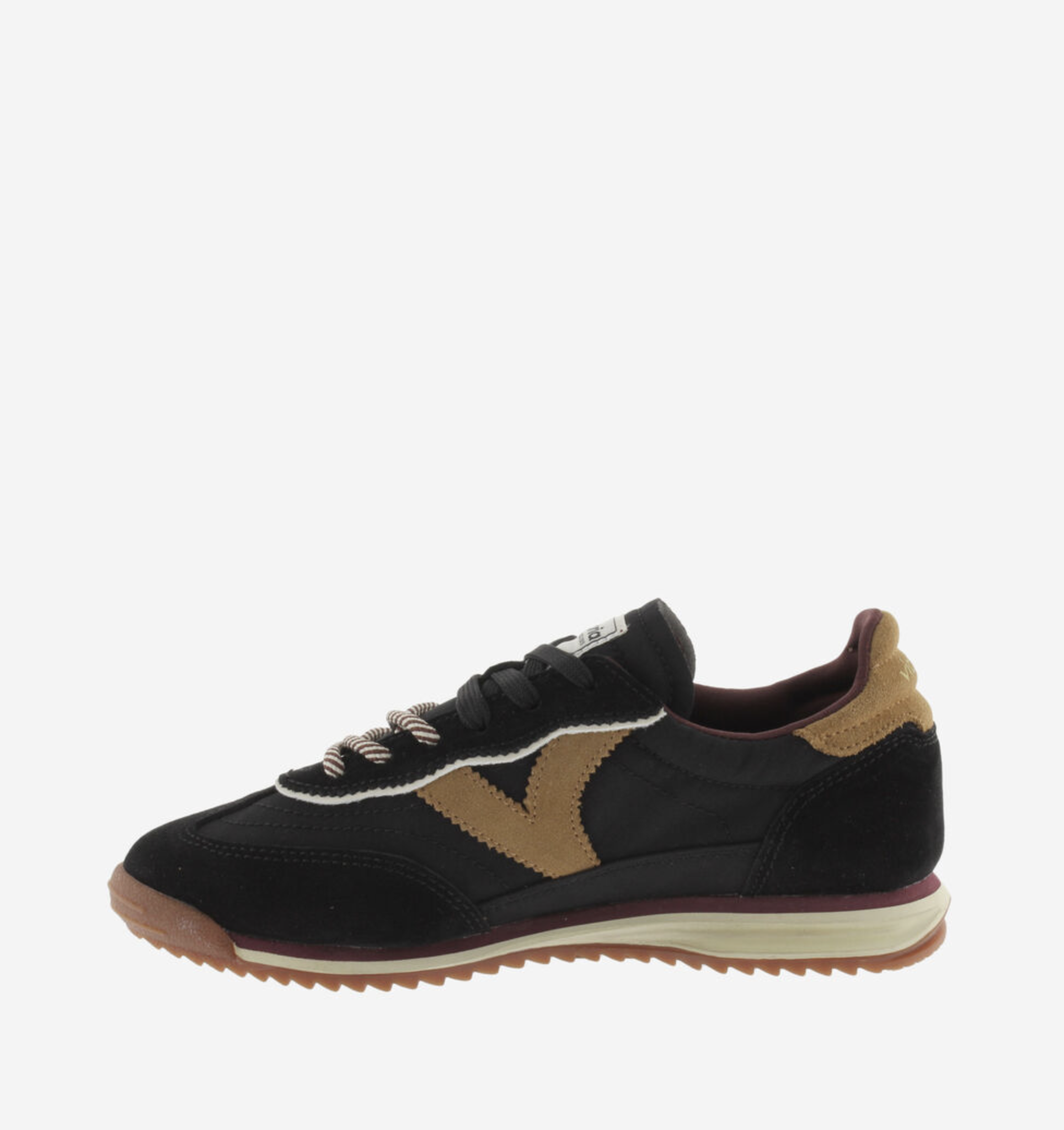 Victoria Saturno Sneaker in black with nylon‑suede upper and retro runner silhouette.
