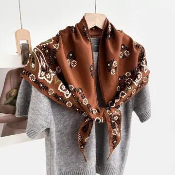 Triangle Scarf
