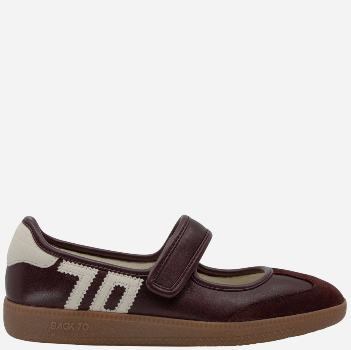 Back 70 Aya Sneaker