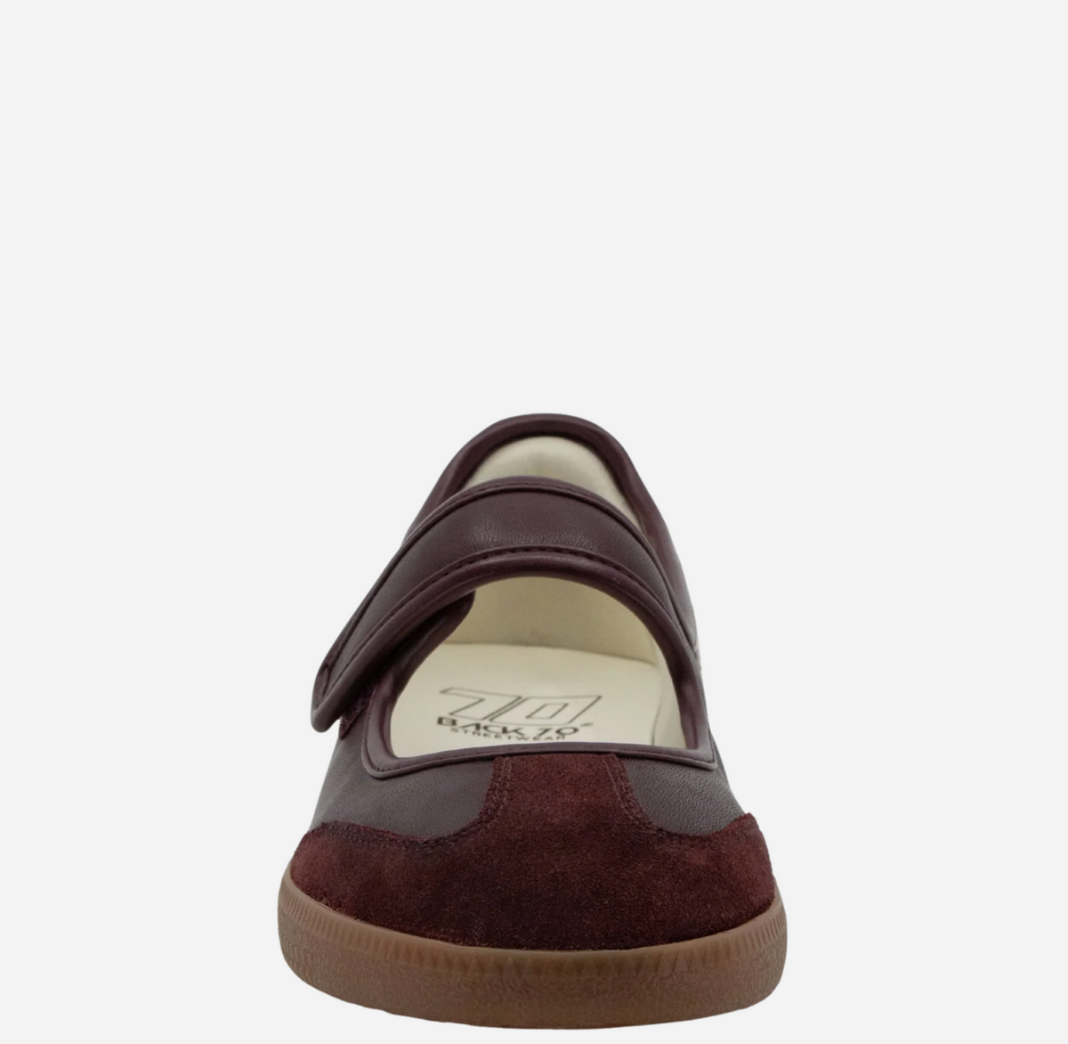 Back 70 Aya Sneaker