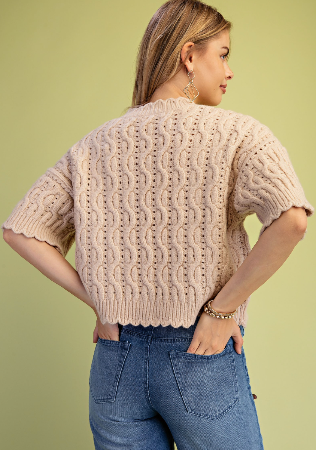 Scalloped Edge Knit Cardigan