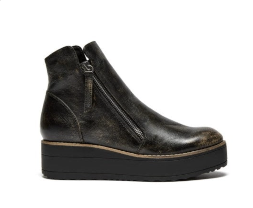 Silent D Nene Boot