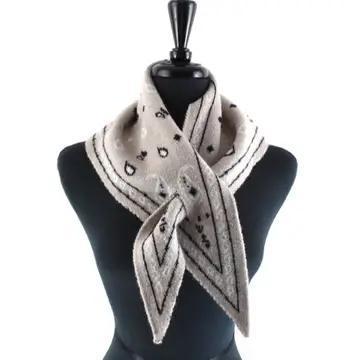 Pull Through Triangle Scarf