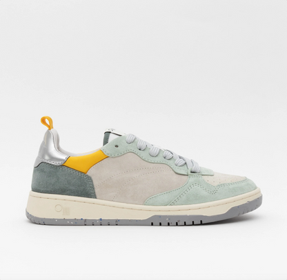 Oncept Phoenix Sneaker