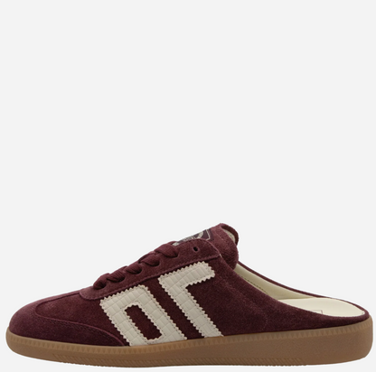 Back 70 Easter W26 Backless Sneaker in Wine Butter with knit upper, cushioned sole, and modern slip‑on silhouette.