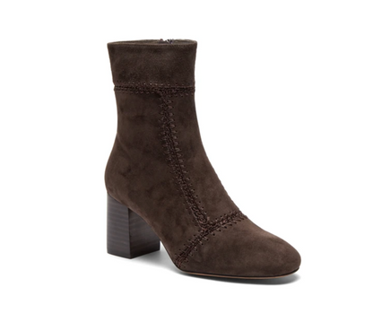 Silent D Story Boot