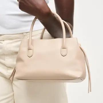 Logan Crossbody