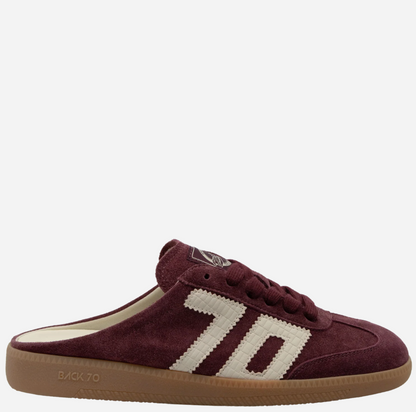 Back 70 Easter W26 Backless Sneaker in burgundy with knit upper, cushioned sole, and modern slip‑on silhouette.