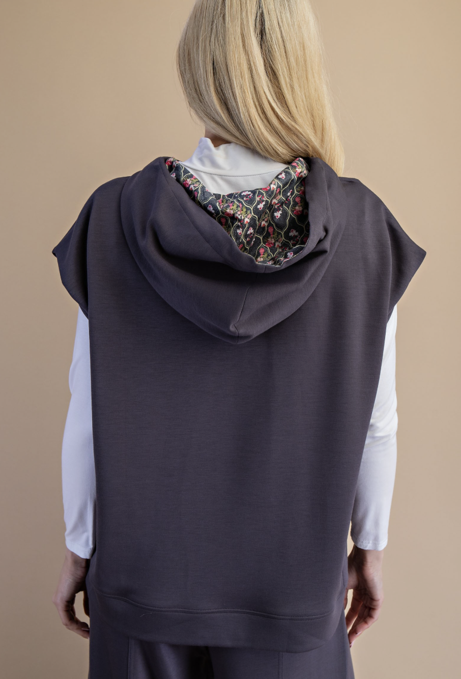 Sleeveless Hoodie