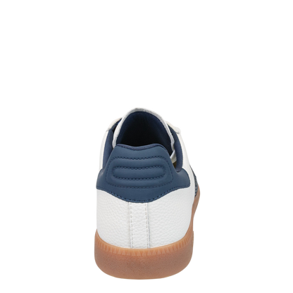 Back 70 Cloud 600 Sneaker
