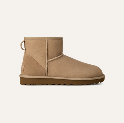 UGG® W Classic Mini II Boot