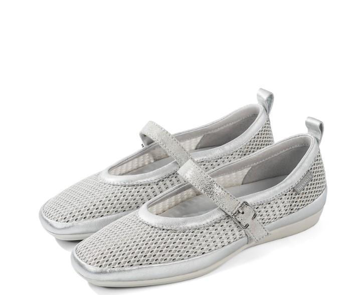 Bussola Veronica Flat