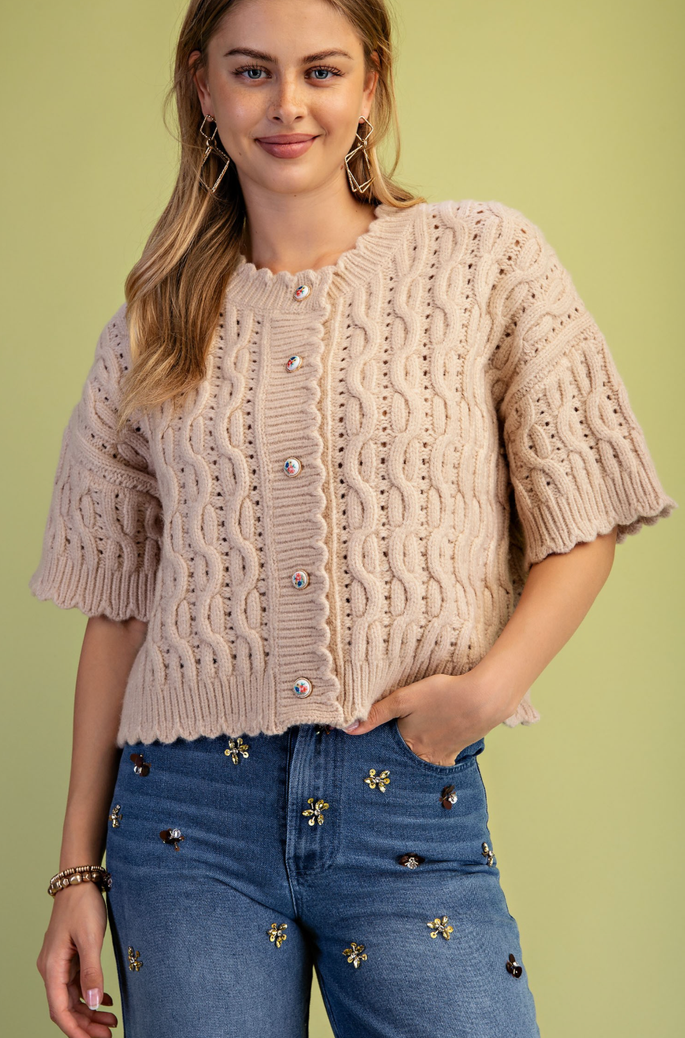 Scalloped Edge Knit Cardigan