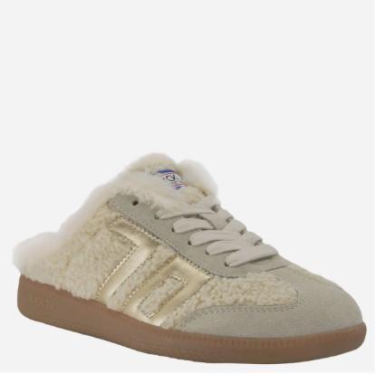 Back 70 Easter FL Sneaker has a faux shearling trim and features a full‑lace mixed‑material upper, lightweight comfort sole, and clean minimalist styling.