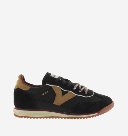 Victoria Saturno Sneaker in black with nylon‑suede upper and retro runner silhouette.