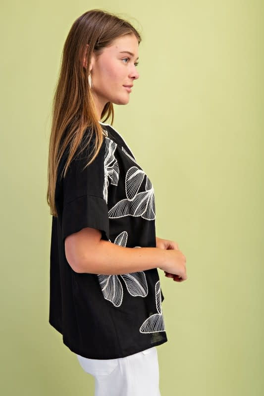 Gigio Floral Embroidered Popover Top