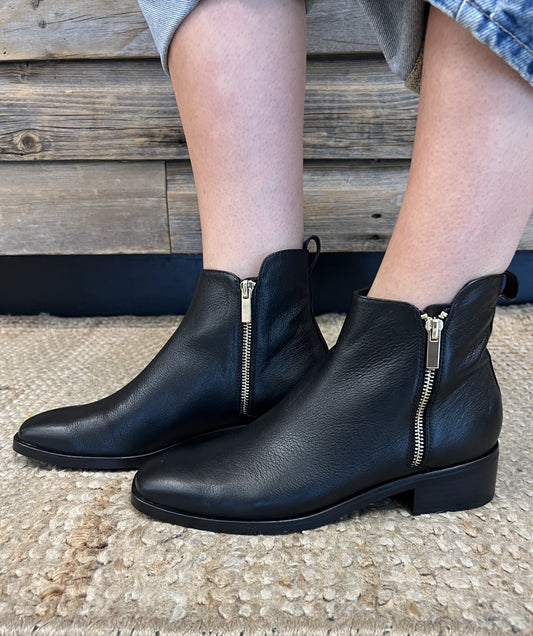 Silent D Ginta Bootie