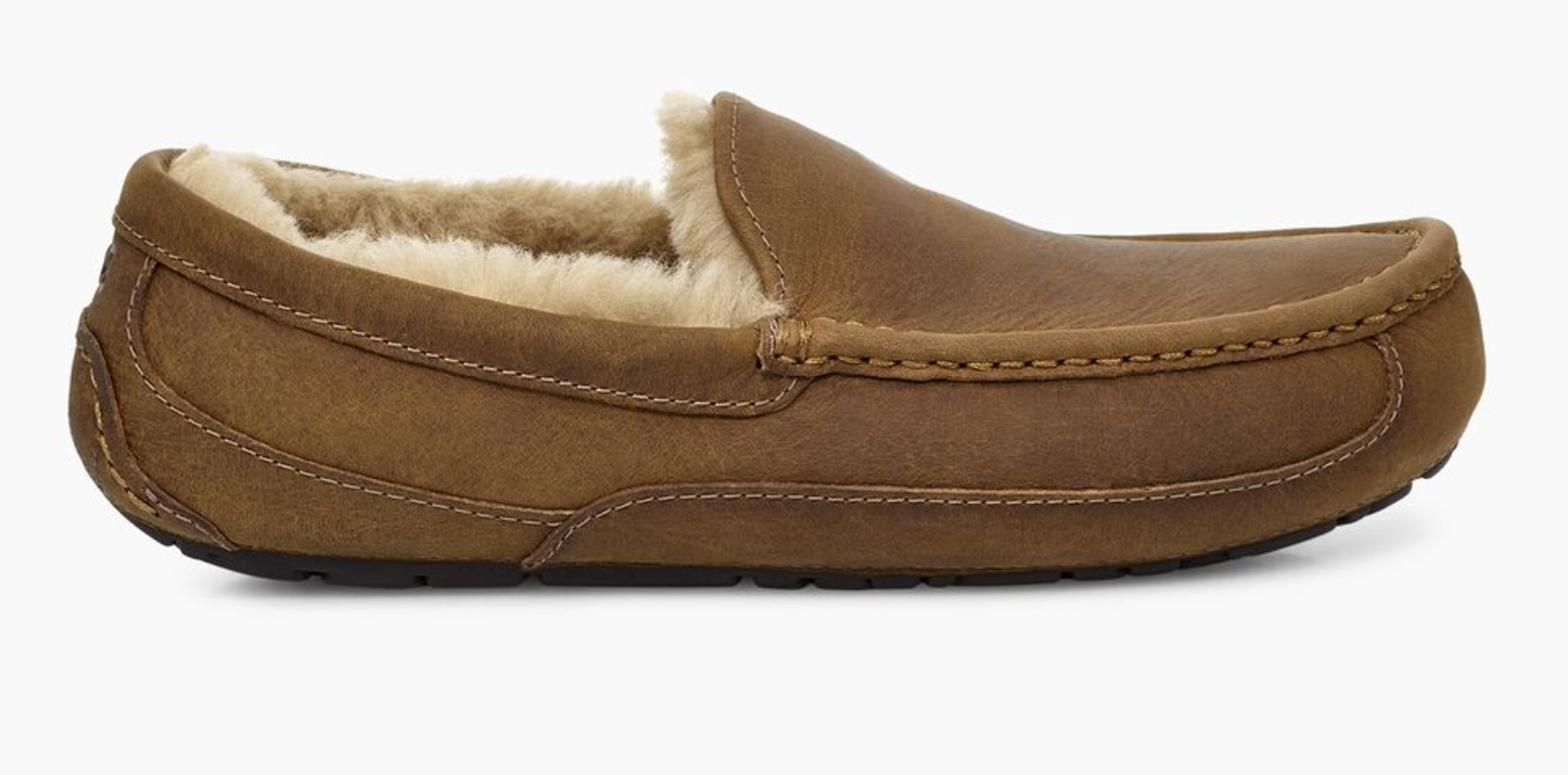 UGG® Ascot Matte Leather Slipper