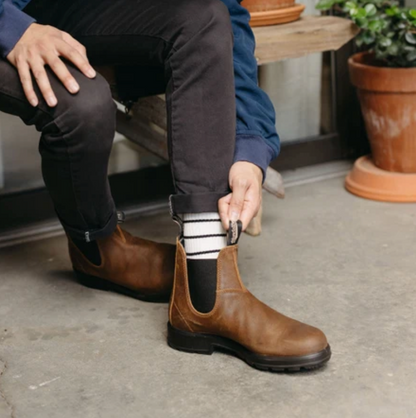 Blundstone Men's Suede Chelsea Boot