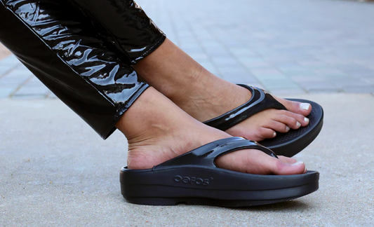 Oofos OOmega Thong Sandal