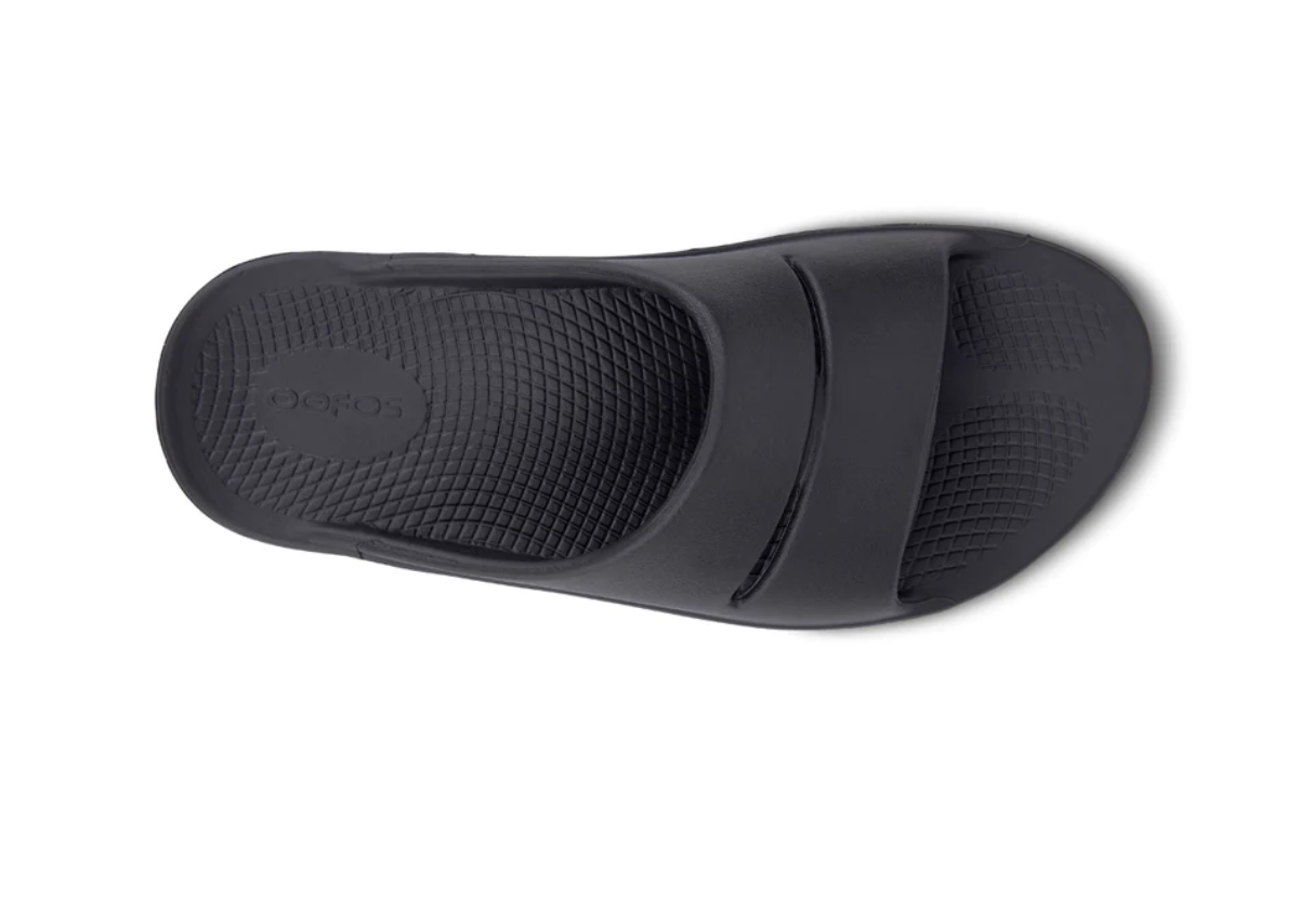 Oofos OOah Slide