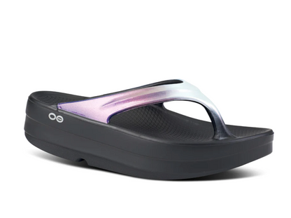 Oofos OOlala Luxe Sandal