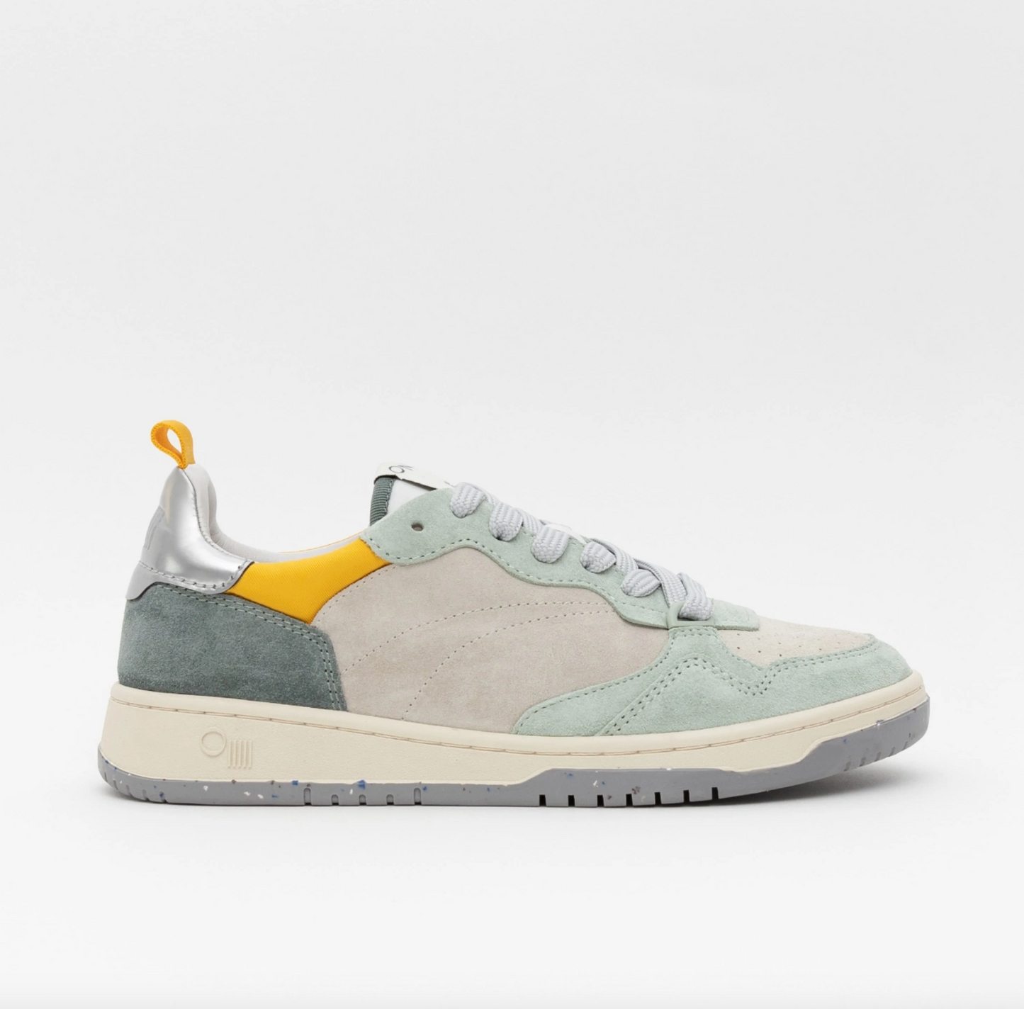 Oncept Phoenix Sneaker
