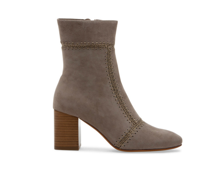 Silent D Story Boot