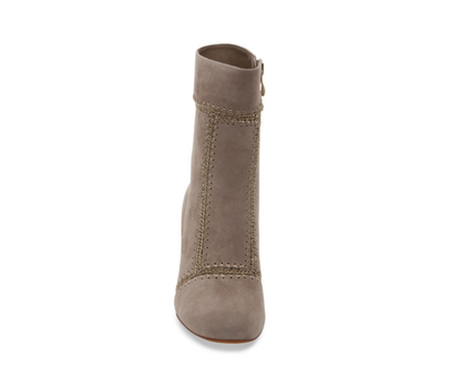 Silent D Story Boot