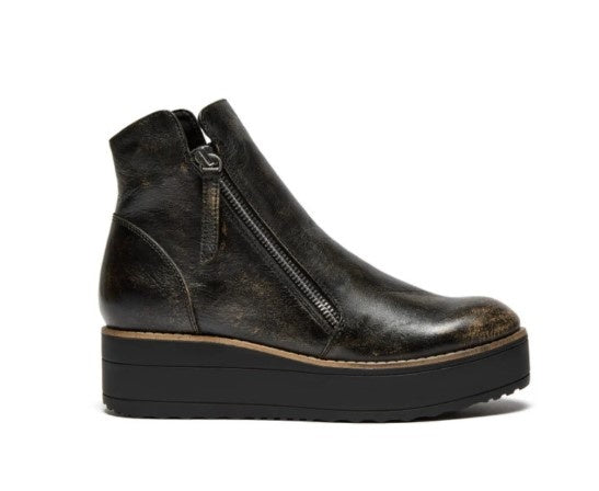 Silent D Nene Boot