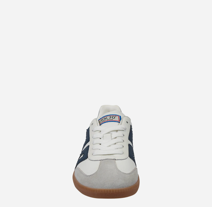 Back 70 Cloud Sneaker