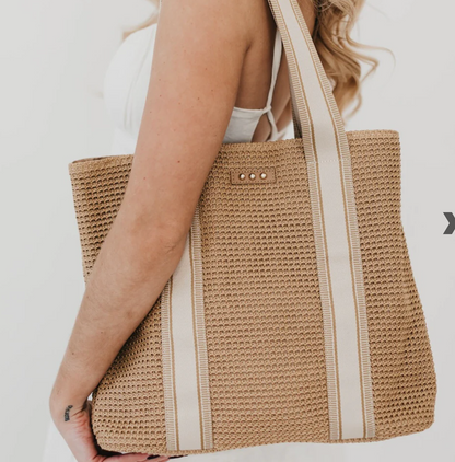 Pretty Simple Ruby Raffia Tote Bag