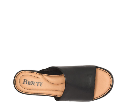 Born Shilo Wedge Sandal
