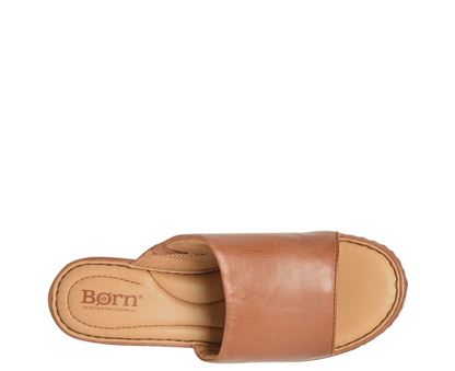 Born Shilo Wedge Sandal