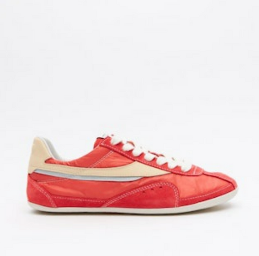 Oncept Temple Sneaker