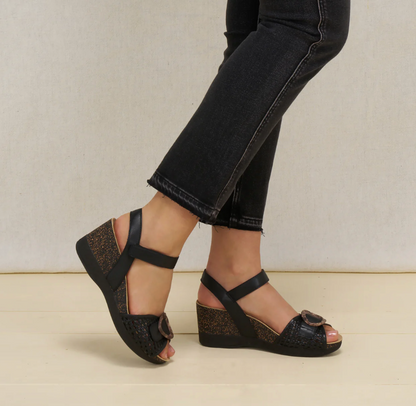 Dansko Stella Adjustable Wedge Sandal 100030