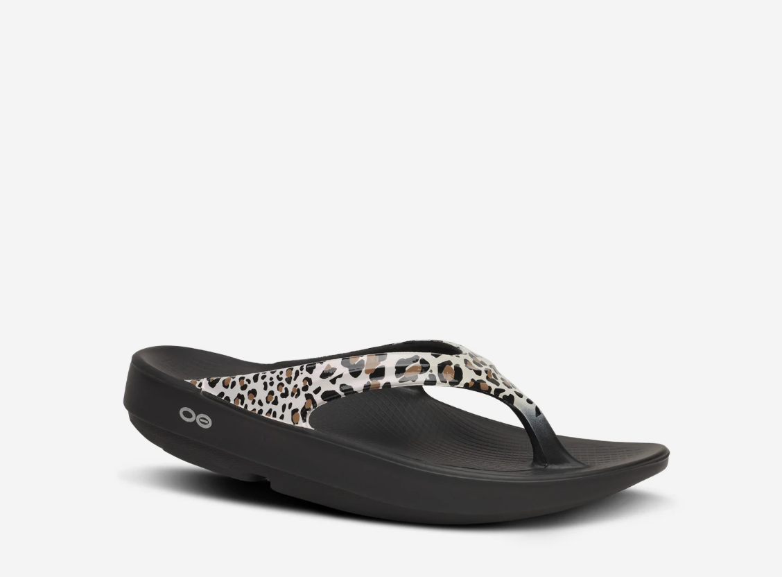 Oofos OOlala Limited Thong Sandal